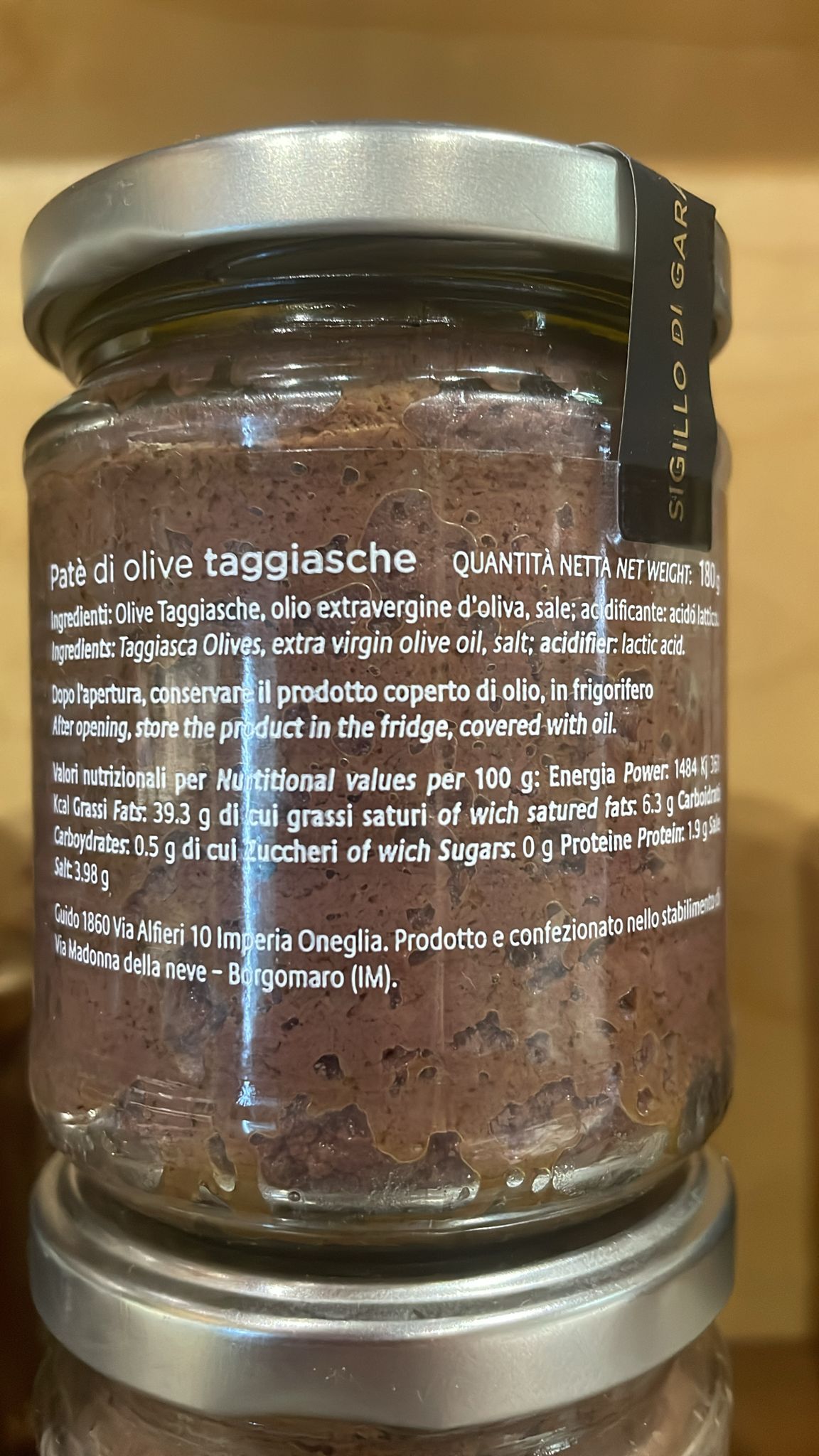 Paté olive taggiasche con olio EVO Guido 1860 - immagine 2